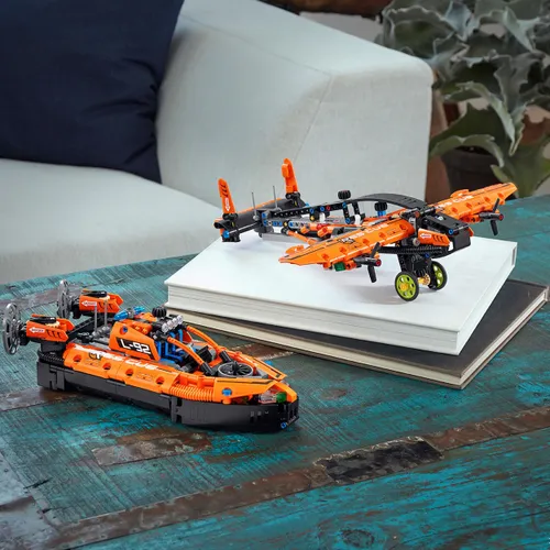 LEGO Technic спасательный корабль на воздушной подушке (42120)