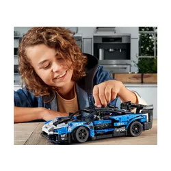 LEGO Technic 42123 McLaren Senna GTR