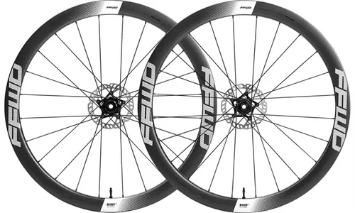 Komplet kół FFWD RYOT44 SET FCC