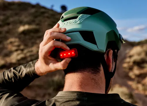 Kask rowerowy LAZER Impala KinetiCore Zielony MTB z możliwością zamontowania lampki (rozmiar M)