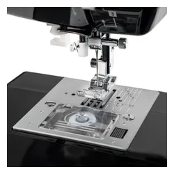 Maszyna do szycia ŁUCZNIK Malwina 2070 Czarny