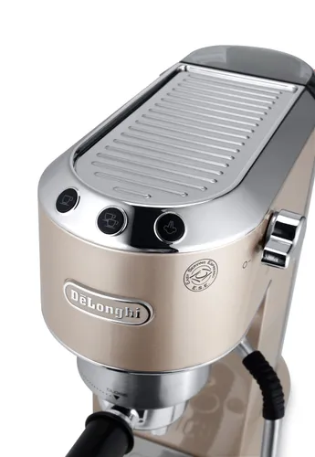 Кофеварка DeLonghi EC885.BG