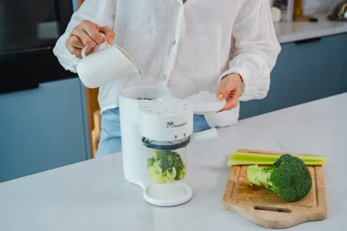 Blender dla dzieci Momini YummyMaker 5w1