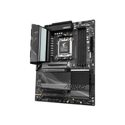 Gigabyte X670 AORUS ELITE AX