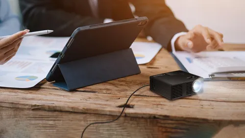 Projektor OPTOMA ML750i WXGA (1280 x 800), 700 ANSI lumen