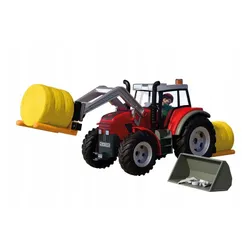 Duży traktor z belami siana