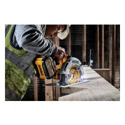 Pilarka tarczowa DeWalt DCS573NT