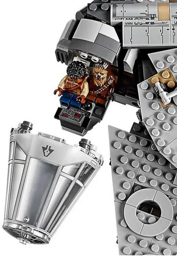 LEGO Star Wars TM Sokół Millennium [oferta Outlet]