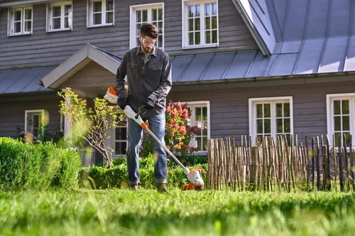 Podkaszarka akumulatorowa STIHL FSA 50 FA110115713