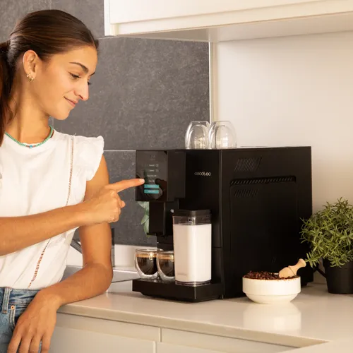 Automatyczny ekspres do kawy CECOTEC Cremmaet Compactccino Czarny