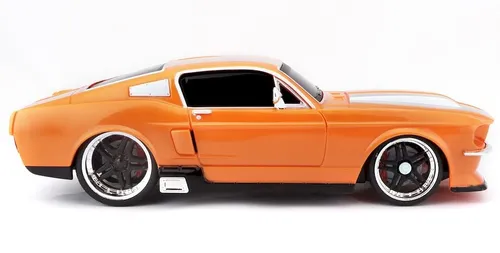 Samochód zdalnie sterowany MAISTO TECH 1967 Ford Mustang GT 81520