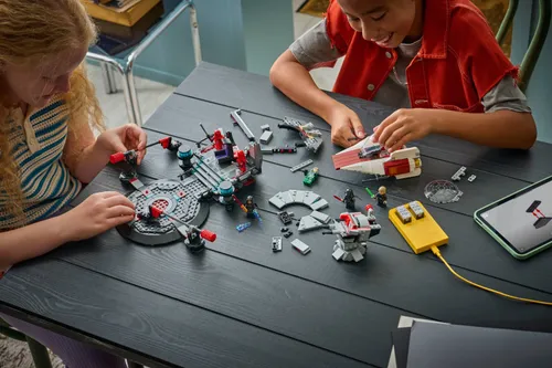 LEGO 75427 Star Wars SMART Play Pojedynek w sali tronowej i A-Wing