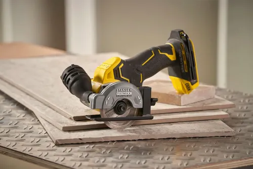 Pilarka tarczowa STANLEY Fatmax SFMCM300B-XJ akumulatorowa