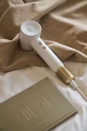 Suszarka LAIFEN Swift Premium Biało-złoty 1400W