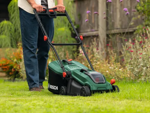 Kosiarka akumulatorowa BOSCH Rotak18V-32 06008B9P00