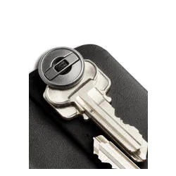 Skórzane etui na klucze Bellroy Key Cover Plus (third edition) - black