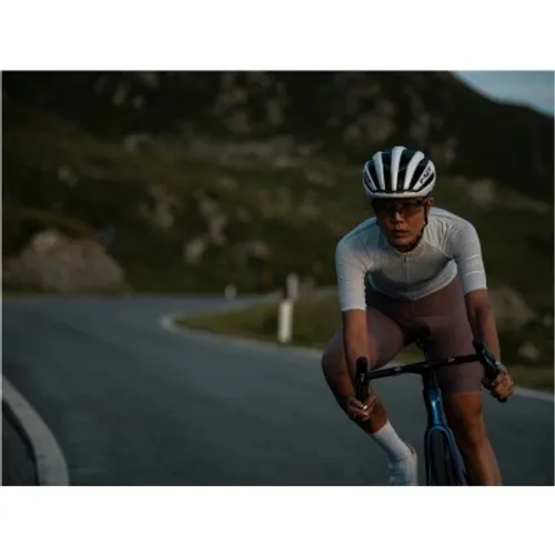 Kask rowerowy MET Trenta 3K Carbon MIPS white glossy - M