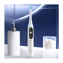 Электрическая зубная щетка Oral-B iO6 White