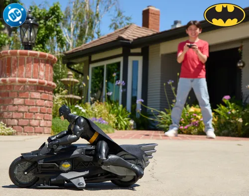 Motocykl zdalnie sterowany SPIN MASTER DC Comics Batcycle 6072896