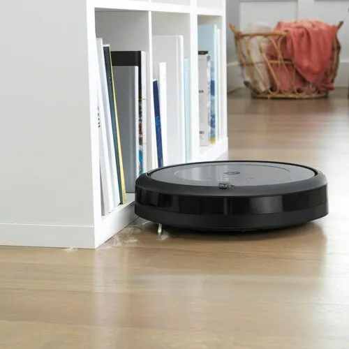 Робот-пылесос iRobot Roomba i3+