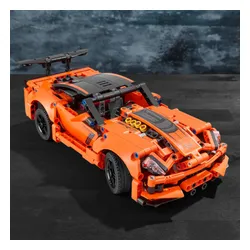 Конструктор Lego Technic Chevrolet Corvette ZR1 (42093)