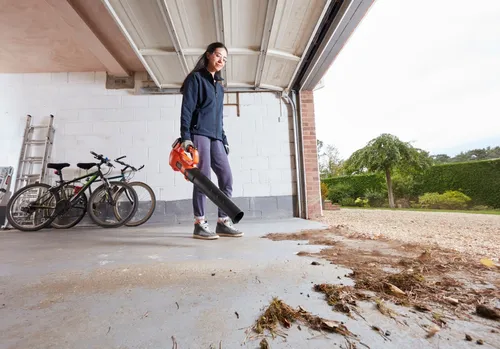 Dmuchawa do liści akumulatorowa BLACK&DECKER 18V BCBL200L-QW 2,0AH