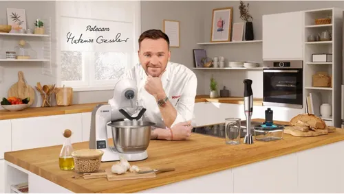 Robot kuchenny planetarny BOSCH MUM58M59 z blenderem kielichowym i funkcją krojenia w kostkę