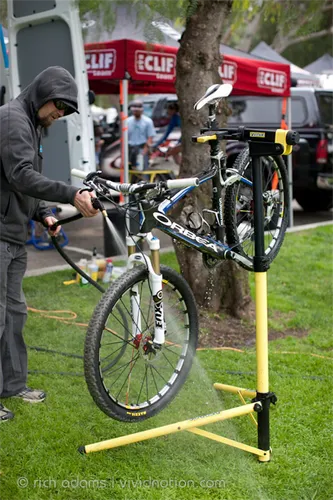 Stojak serwisowy PEDRO'S Folding Repair Stand