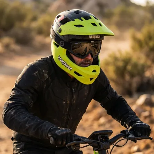 Kask KAMIKAZE Ronin Zielony Full Face (rozmiar M)