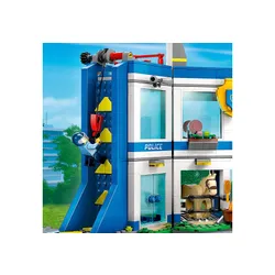 LEGO City 60372 Polis Akademisi