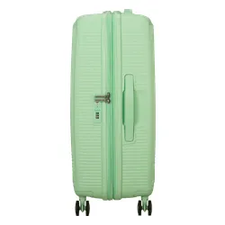 Средний чемодан American Tourister Soundbox 67cm - Pastel Green