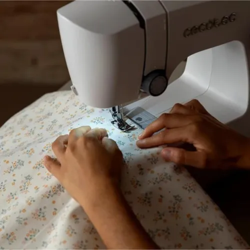 Maszyna do szycia CECOTEC BelleCouture 1500 Biały