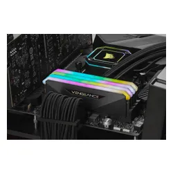 Pamięć Corsair Vengeance RGB RT, DDR4, 32 GB, 4600MHz, CL18 (CMN32GX4M2Z4600C18)