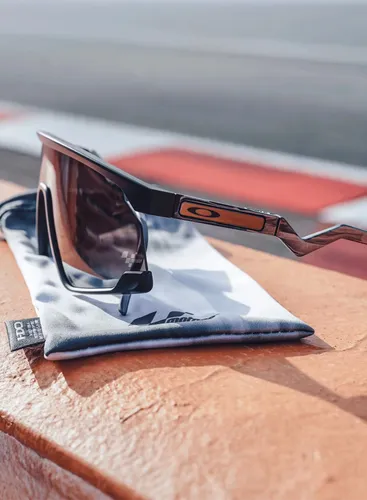 Okulary przeciwsłoneczne Oakley Bxtr Moto GP matte black/prizm black