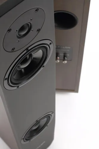 Колонки Pylon Audio Sapphire 23 Walnut 2шт.