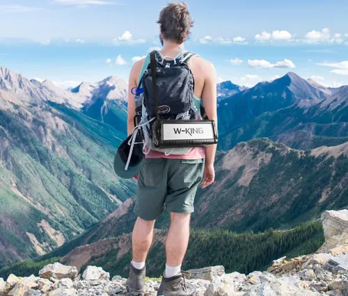 Głośnik mobilny W-KING D8 Czarno-srebrny