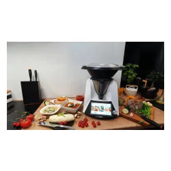 Robot wielofunkcyjny COBBO 7 OC-1 (WiFi) 1500W z wagą i funkcją gotowania