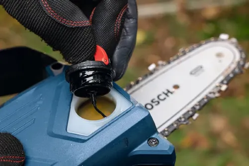 Piła łańcuchowa akumulatorowa BOSCH 18V GKE 06008D7000 SOLO