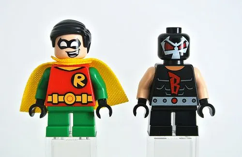 LEGO DC Super Heroes Robin vs. Bane (76062)