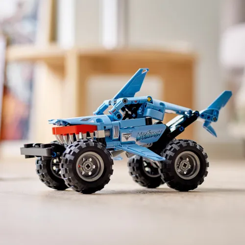 LEGO 42134 Technic Monster Jam Megalodon