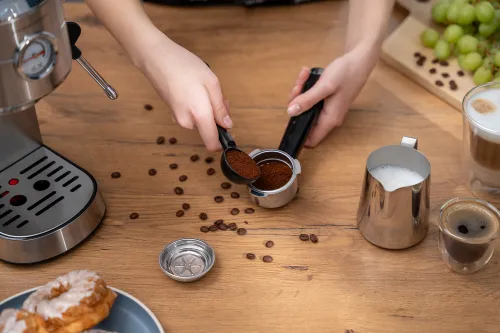 Ekspres GÖTZE & JENSEN ECM700 z modułem do kapsułek Dolce Gusto