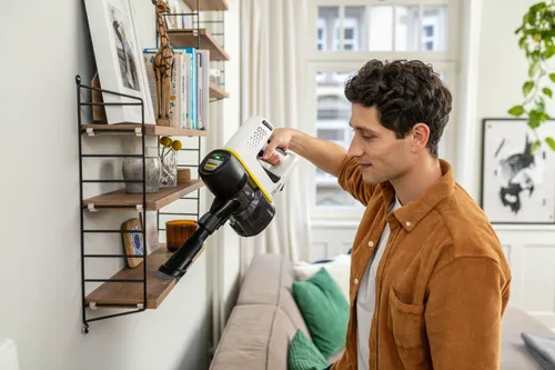 KARCHER VC 4 Аккумуляторный пылесос Cordless myHome Pet 1.198-633.0