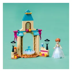 LEGO 43198 Disney Dziedziniec zamku Anny