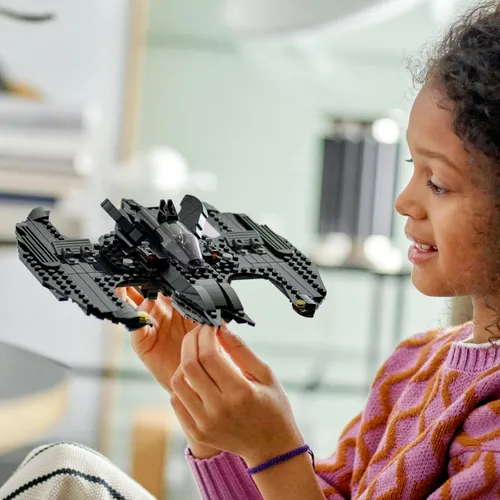 Конструктор Lego DC Batwing: Бэтмен против Джокера (76265)