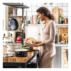 KITCHENAID Steel Core Enamel 2,4 l czarny - rondel emaliowany z pokrywką