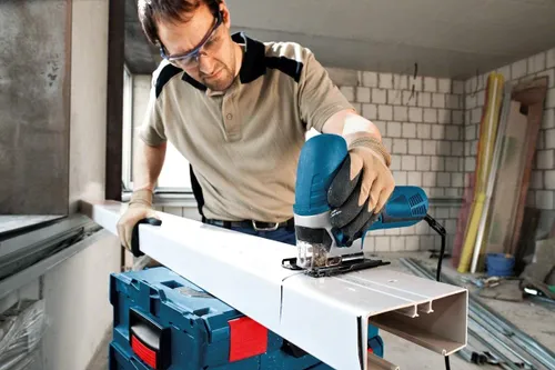 Ferăstrău electric Bosch GST 90 E