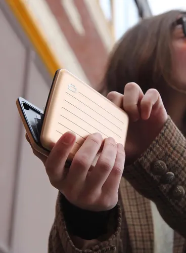 Portfel RFID na karty Ogon Design Smart Case V2 Large - rose gold