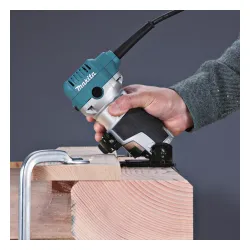 Makita 710W, 6mm RT0700CX2J Freze Makinesi