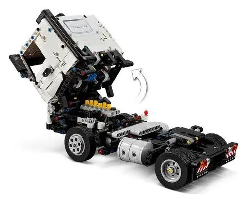 LEGO Technic 42175 грузовик Volvo FMX и экскаватор EC230 Electric