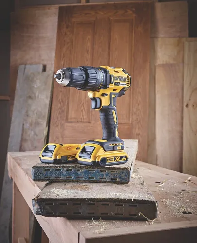DeWalt DCD778D2T 18V 2 x 2AH şarj edilebilir pil